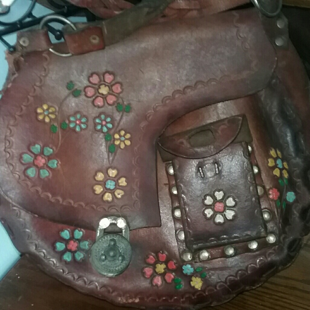 HandTooled VNTG BoHo hippy Leather Flower purse